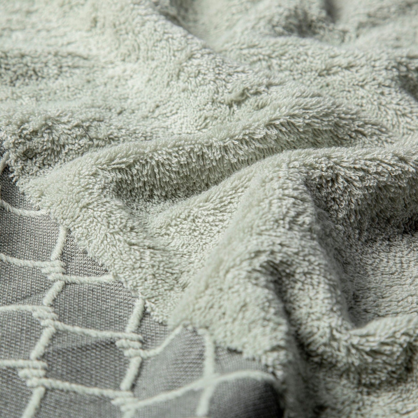 Pubila 1 – Half Face Towel
