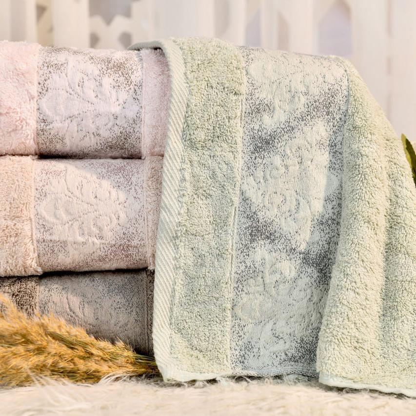 Marsyilia 1 –large face towel