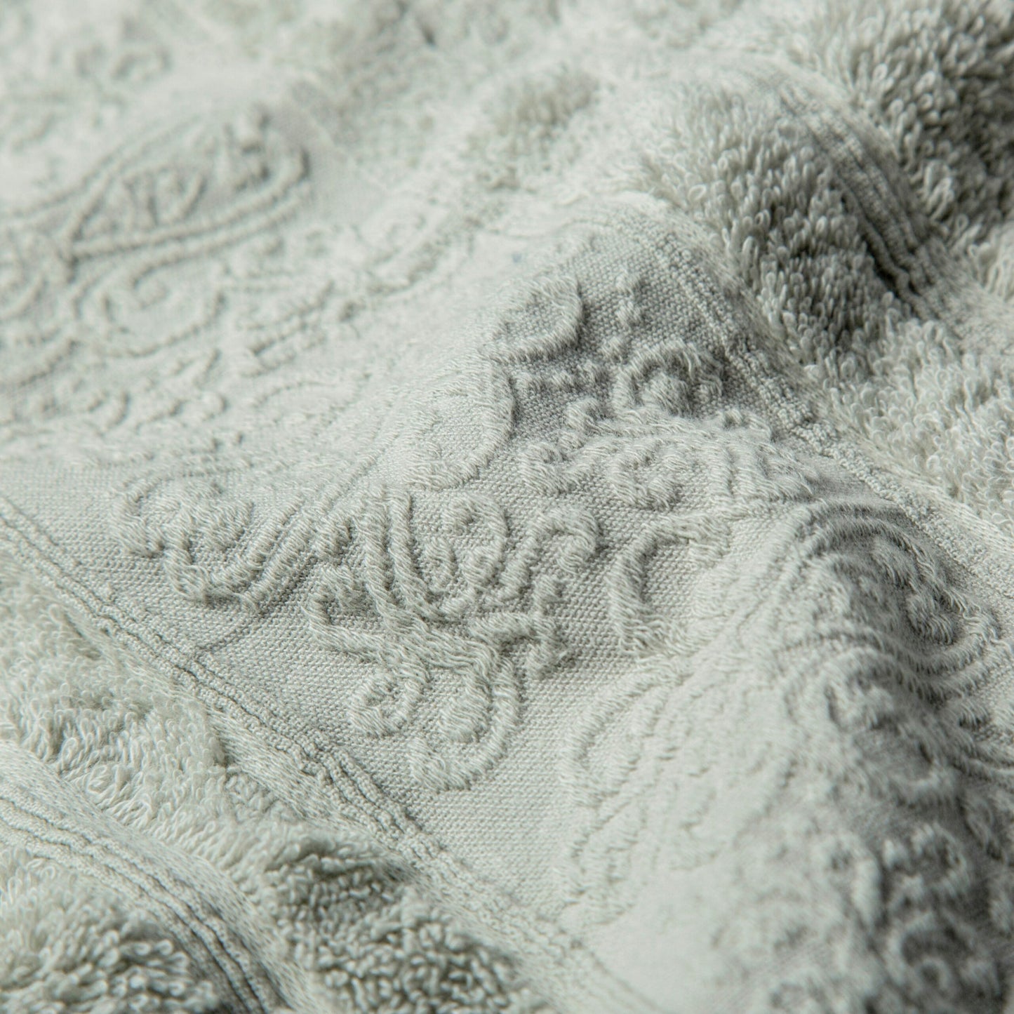 Rosali 1 – Half Bath Towel