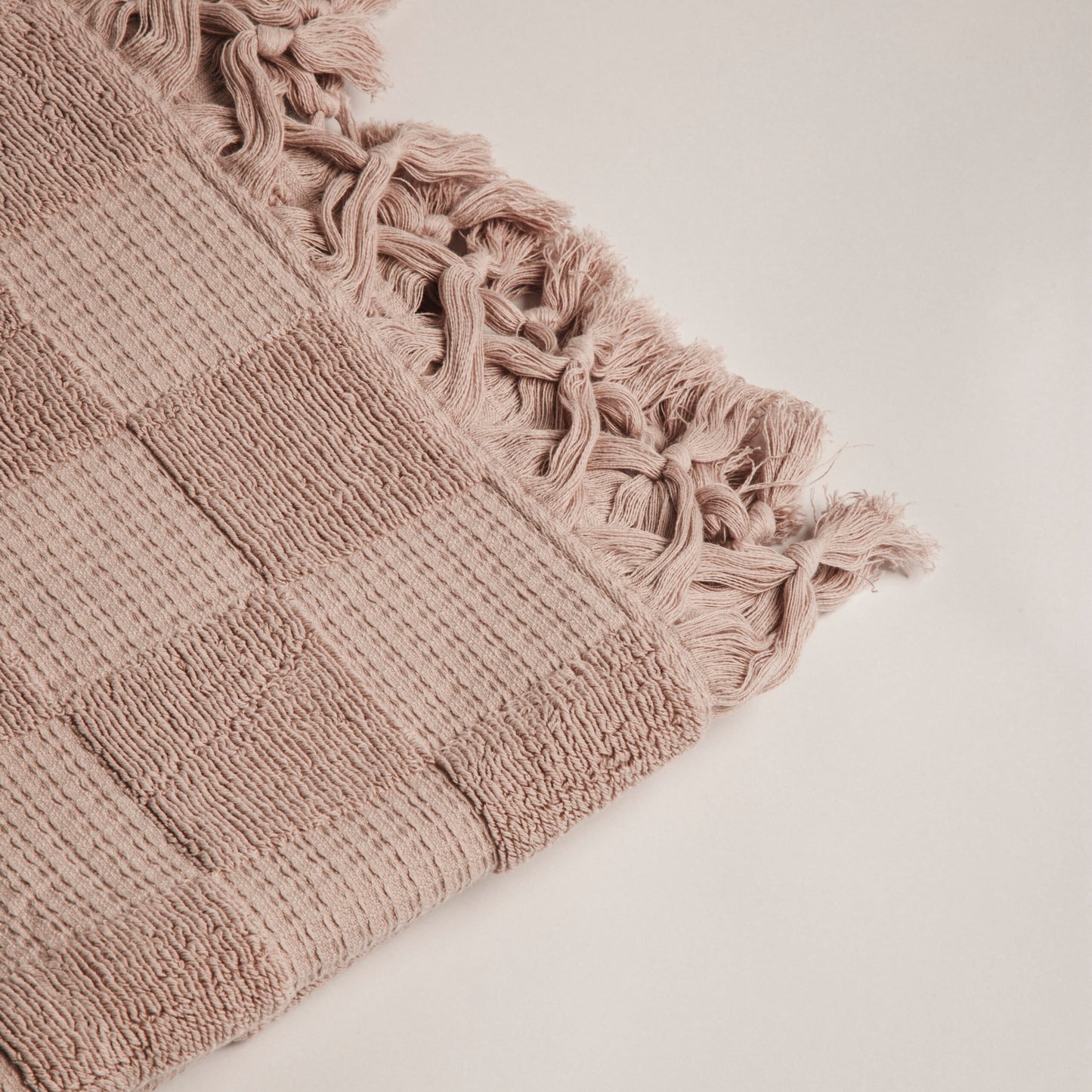 V 011 – Half Bath Towel