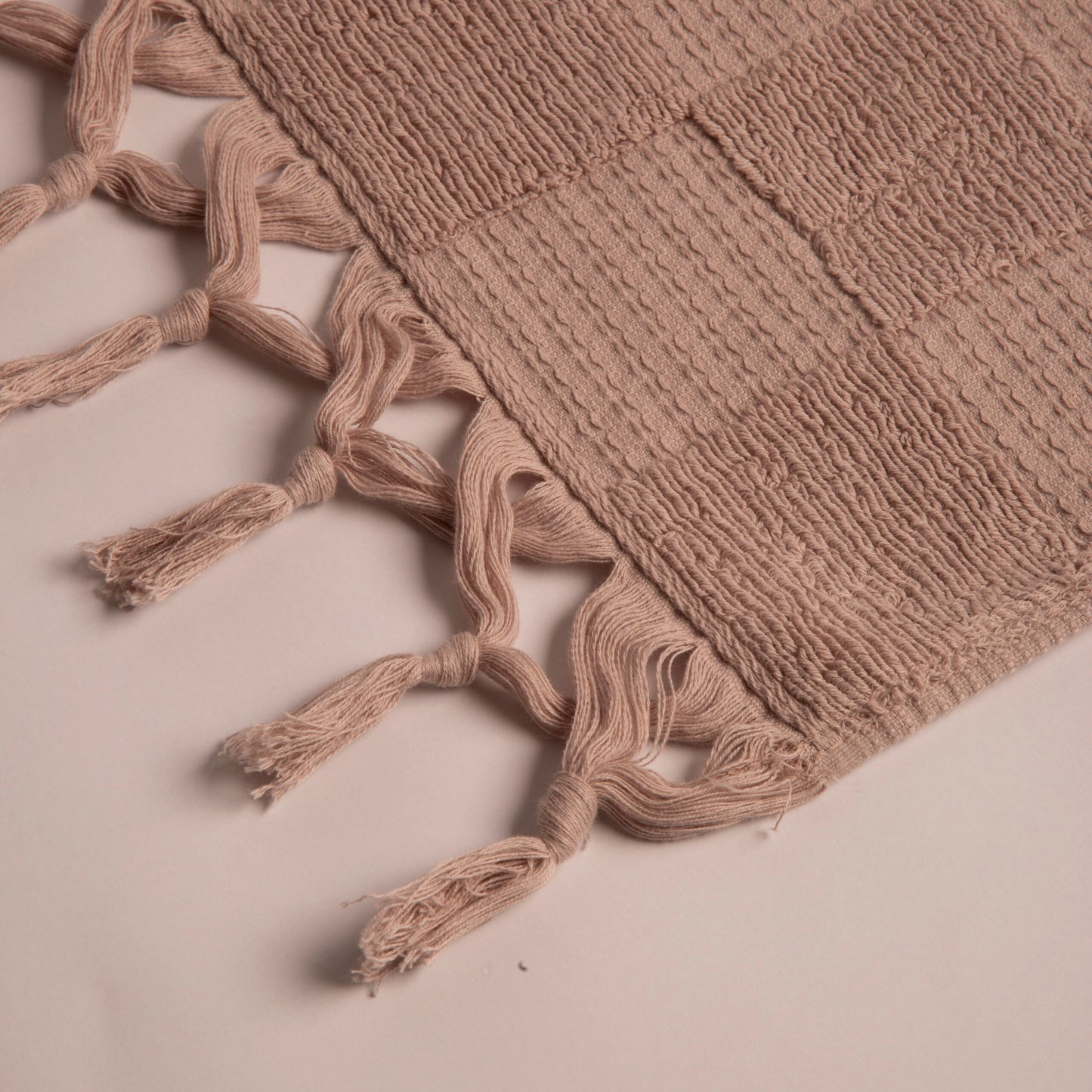 V 011 – Half Bath Towel