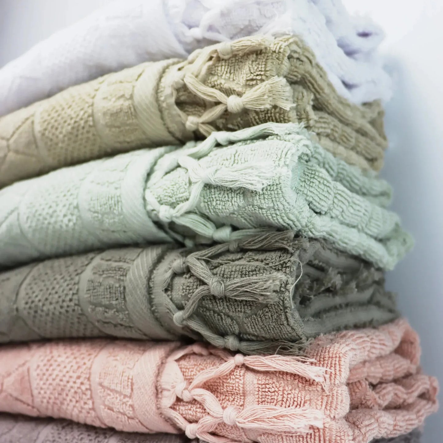 70 cm Turkish Towel M(2) with Border – 1 Piece