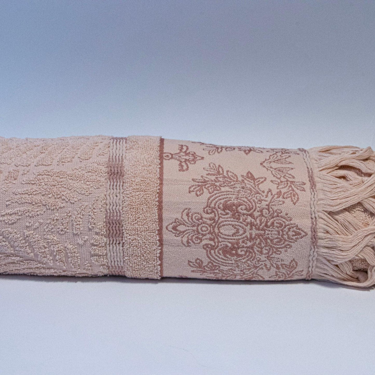 70 cm Saray Towel (11) with Border