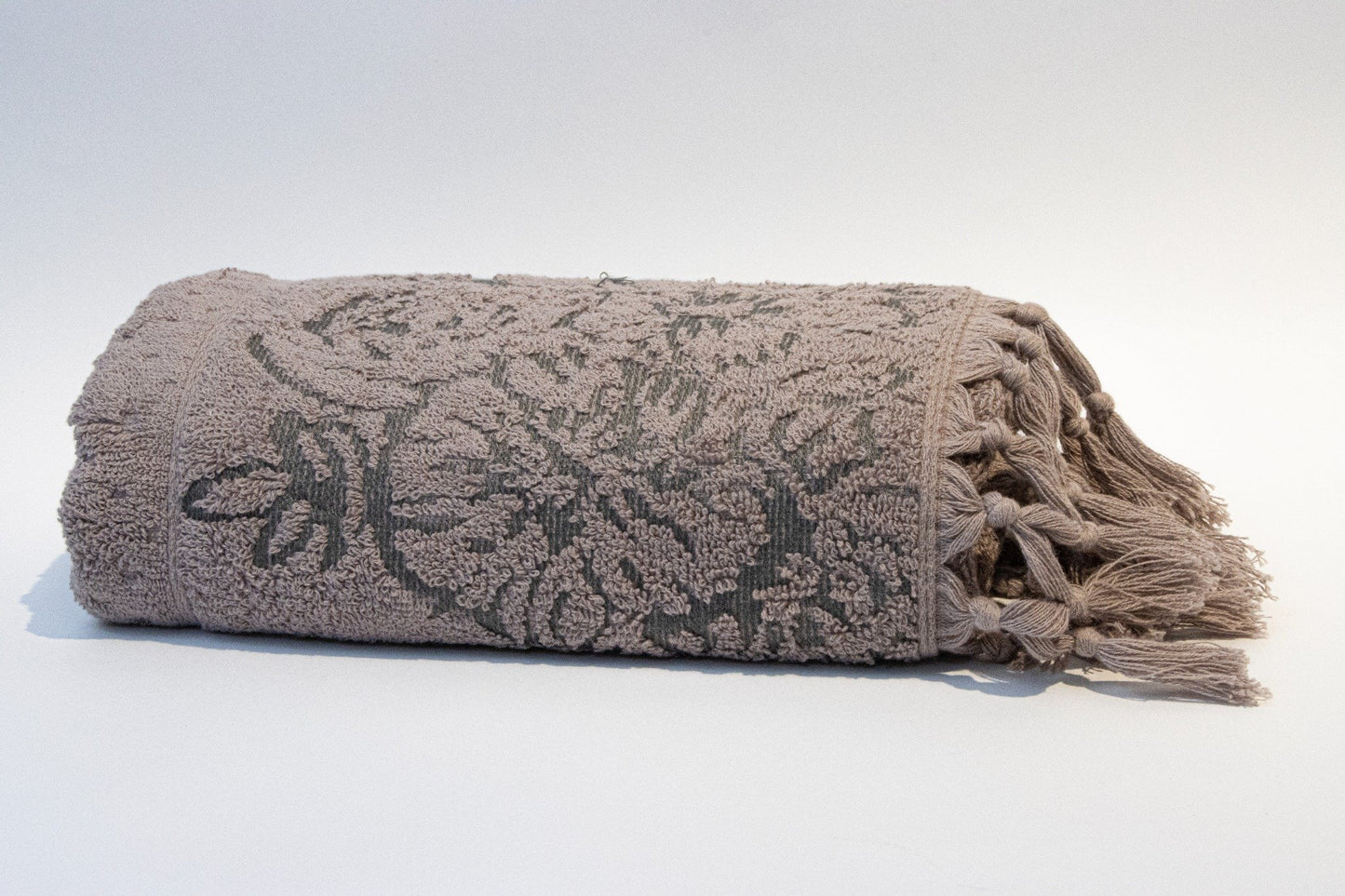 Rania 3 – Half Bath Towel