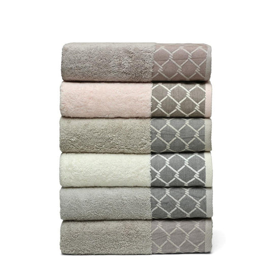 Pubila 1 – half bath towel