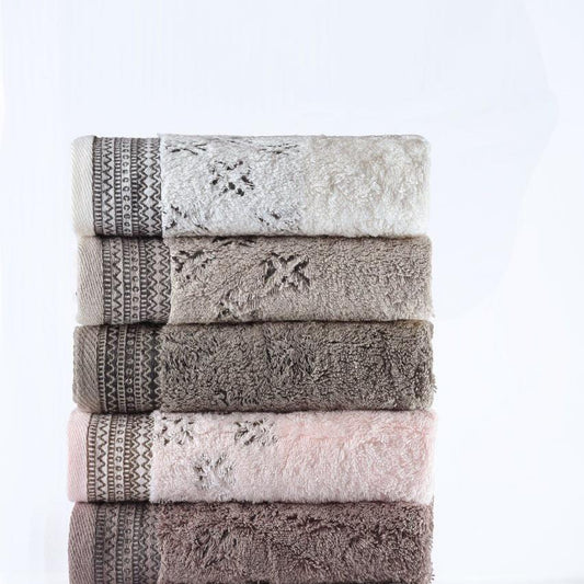 Pubila 3 – half bath towel