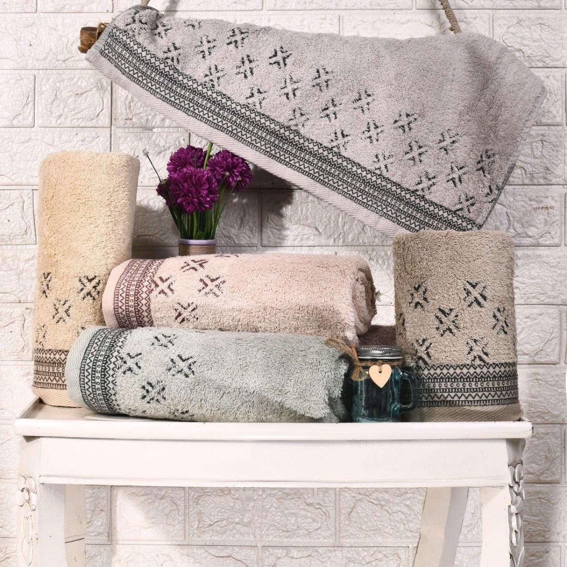 Pubila 3 – half bath towel