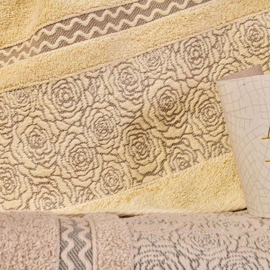Dolly 2 – Full Bath Towel