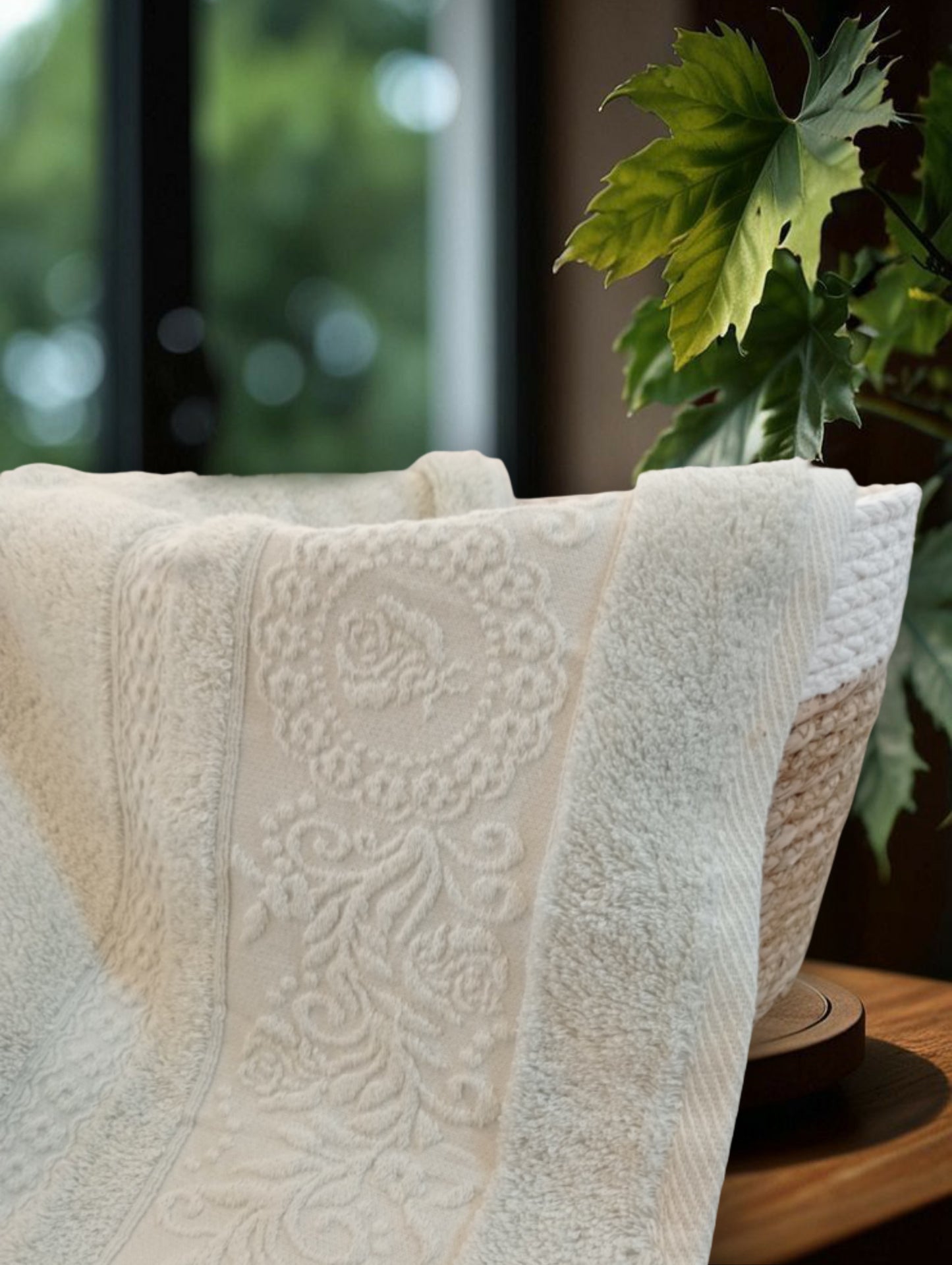 V02 half bath towel